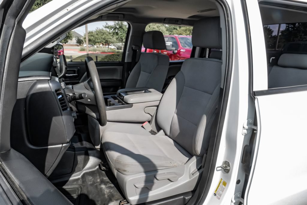 Used 2018 Chevrolet Silverado 1500 W/T w/ Trailering Package AWD/4WD image 28