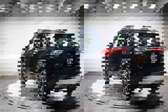 Used 2020 Toyota RAV4 Adventure image 2