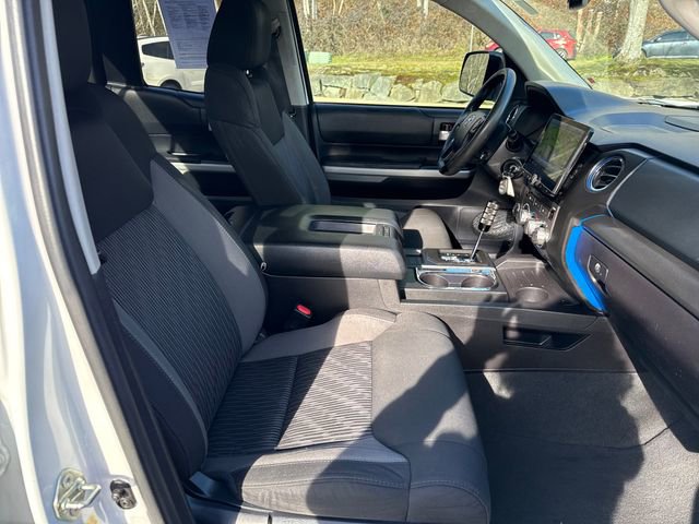 Used 2015 Toyota Tundra SR5 w/ SR5 Upgrade Package image 9