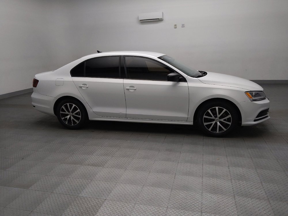 Used 2016 Volkswagen Jetta SE image 11