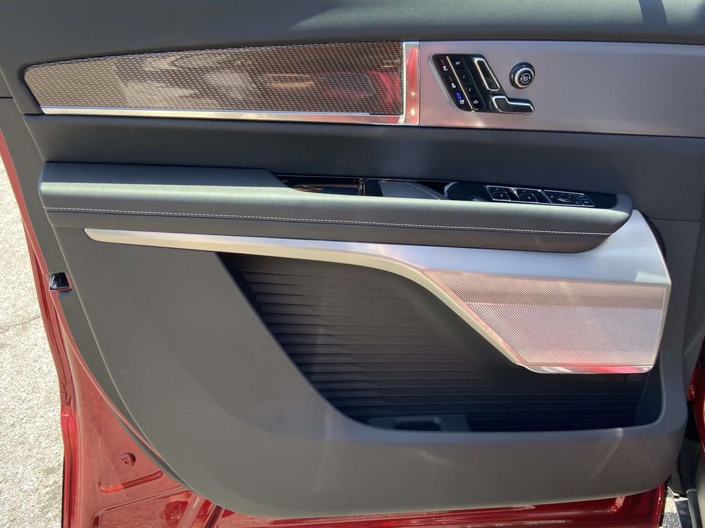 New 2026 Cadillac Vistiq Sport AWD/4WD image 16