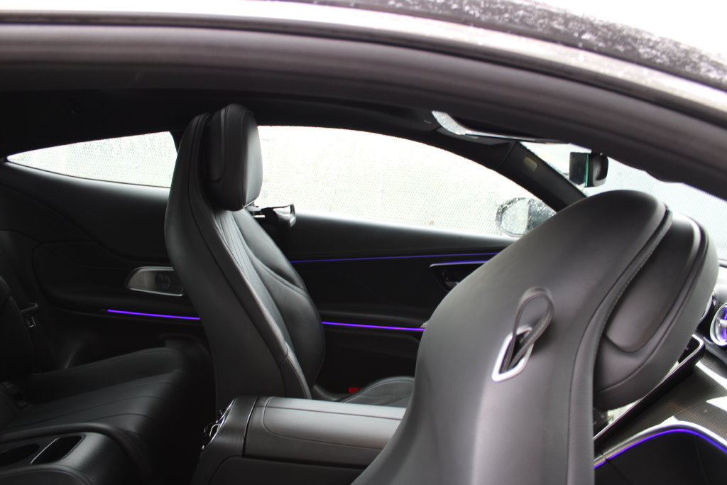 Used 2025 Mercedes-Benz CLE 300 4MATIC Coupe w/ AMG Line image 28