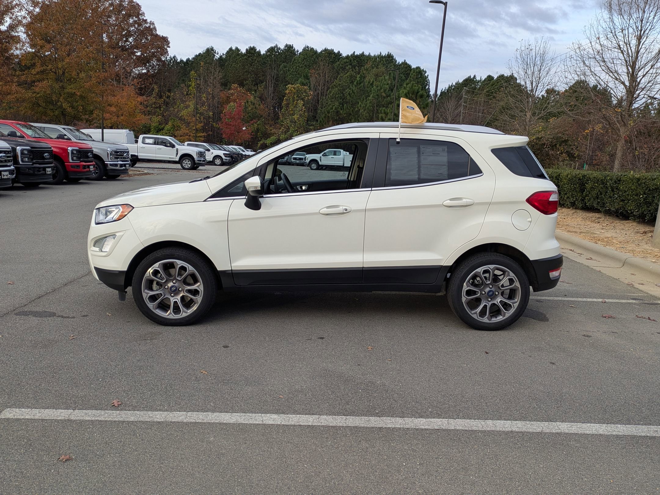 Used 2021 Ford EcoSport Titanium image 7