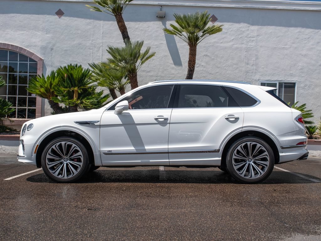 Used 2022 Bentley Bentayga AWD/4WD image 5