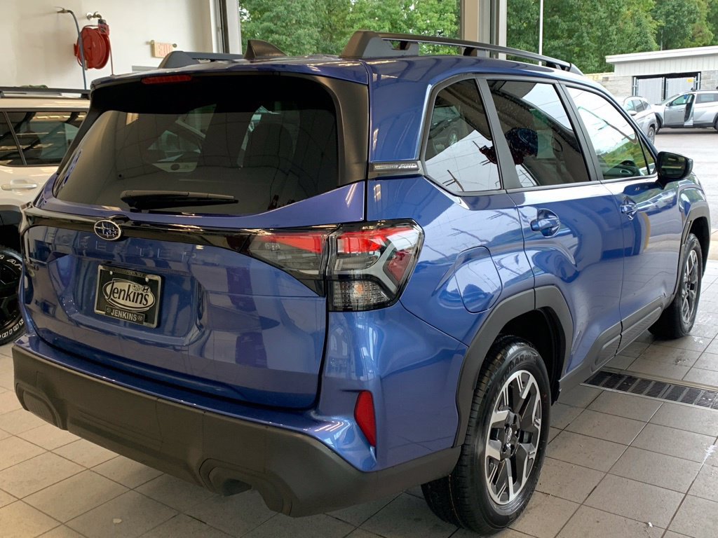 New 2026 Subaru Forester Premium AWD/4WD image 10