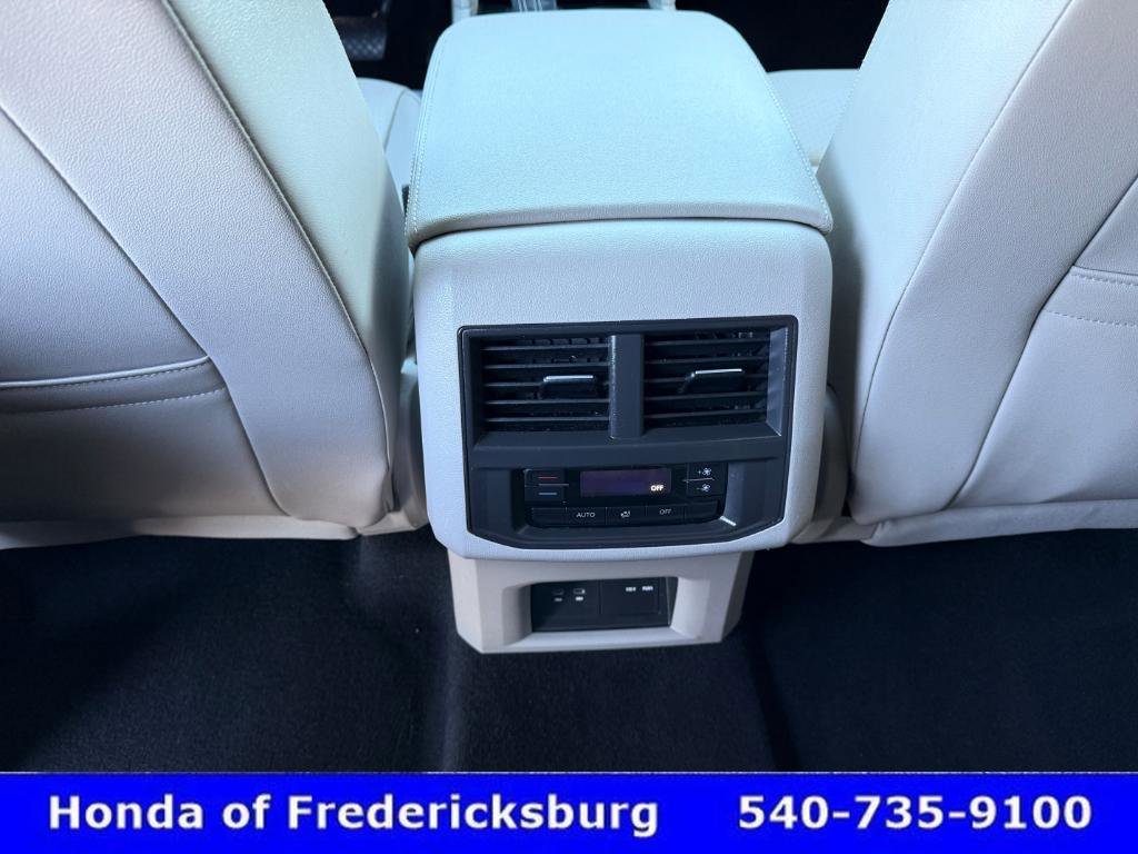 Used 2021 Volkswagen Atlas SE w/ Panoramic Sunroof Package image 42