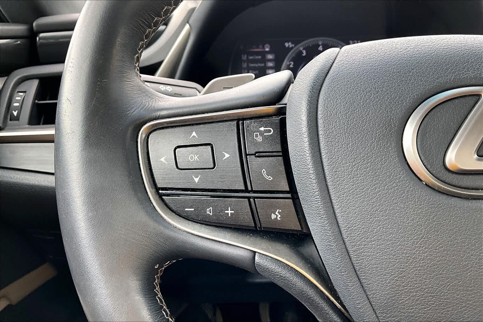 Used 2019 Lexus ES 350 w/ Accessory Package 2 FWD image 42