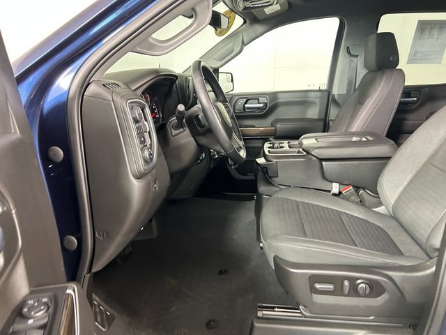 Used 2022 Chevrolet Silverado 1500 LT AWD/4WD image 12