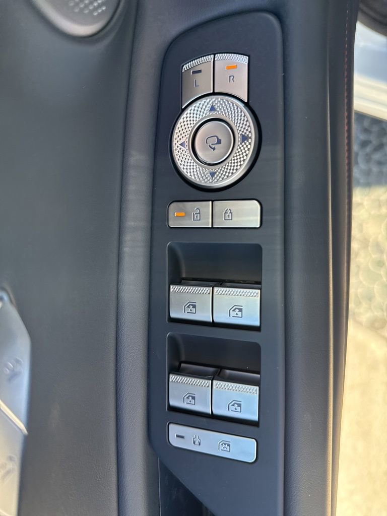 New 2026 Genesis GV80 3.5T e-SC image 17