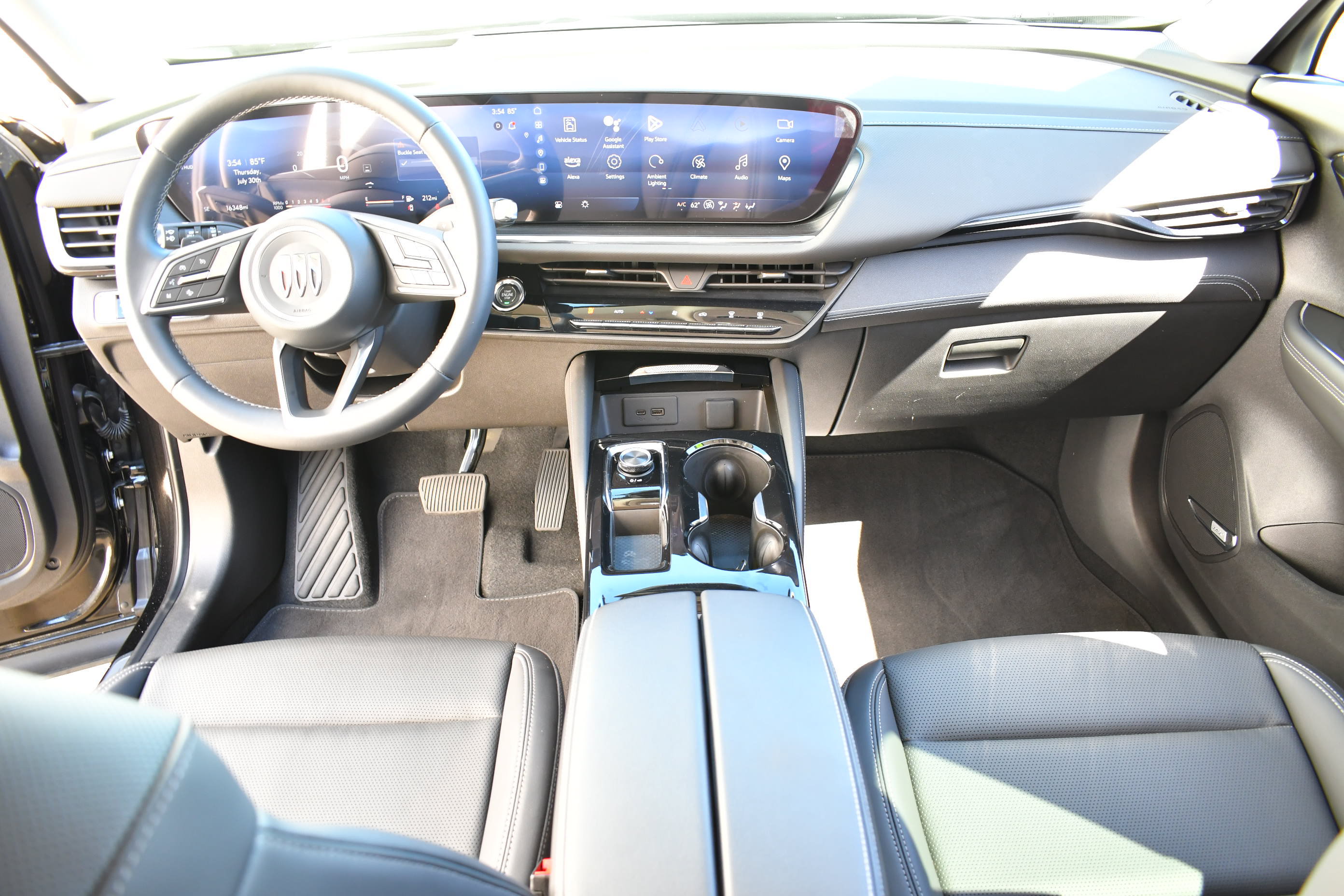 Used 2024 Buick Envision Preferred AWD/4WD image 14