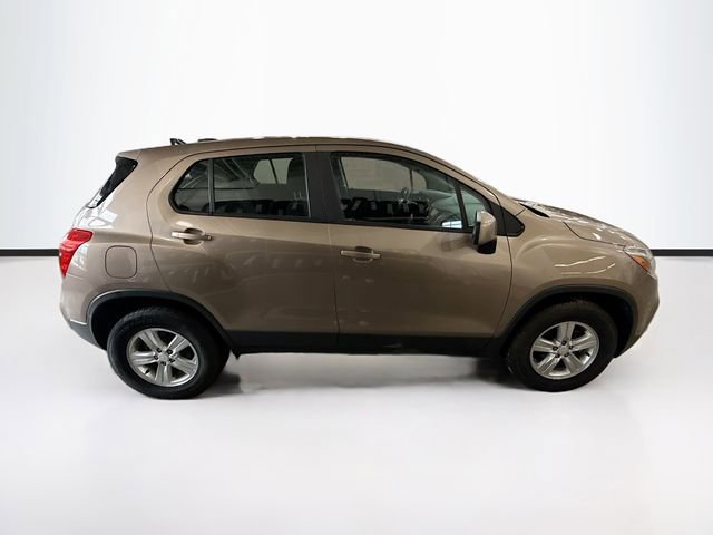 Used 2018 Chevrolet Trax LS image 5