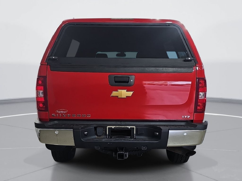 Used 2008 Chevrolet Silverado 2500 LTZ w/ Safety Package AWD/4WD image 5