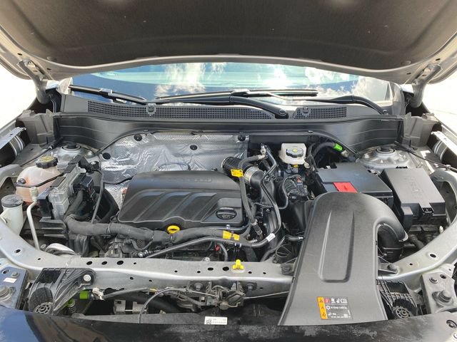 Used 2025 Chevrolet Trax ACTIV w/ Driver Confidence Package FWD image 28