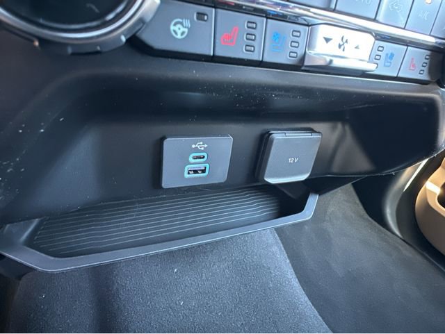 New 2026 Ford F250 Lariat w/ FX4 Off-Road Package image 32