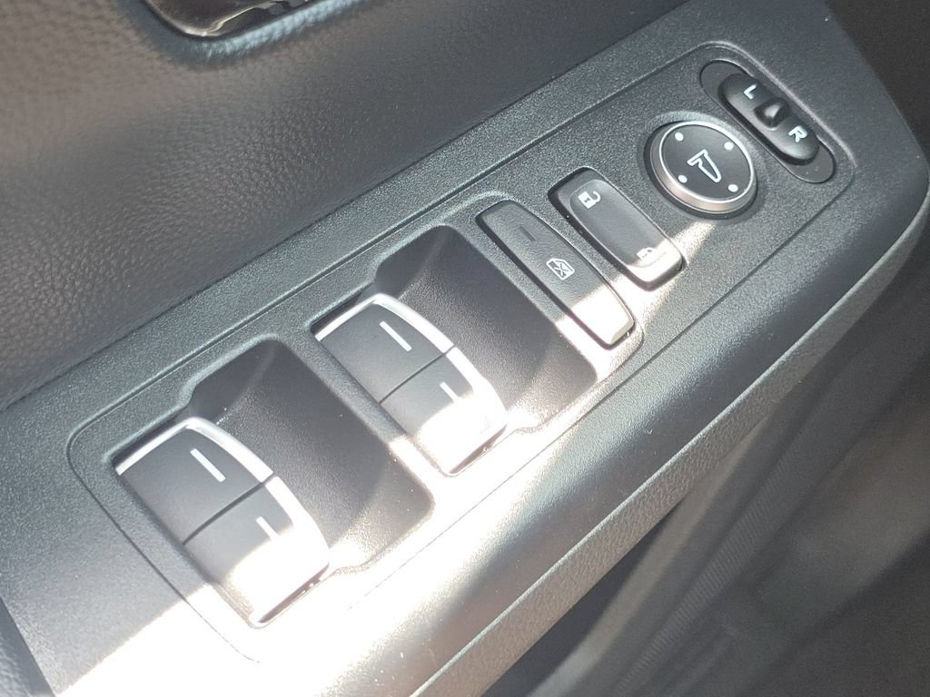 Used 2024 Honda CR-V Sport Touring image 27