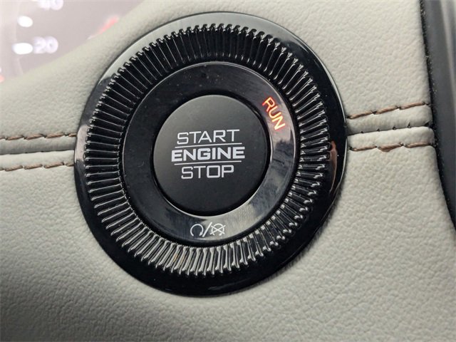 Used 2023 Jeep Compass Limited image 23