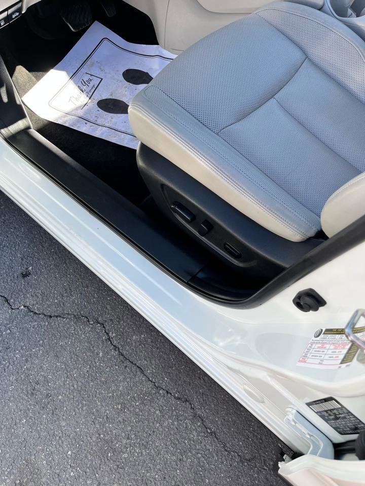 Used 2022 Nissan Rogue Sport SL w/ Premium Package image 32