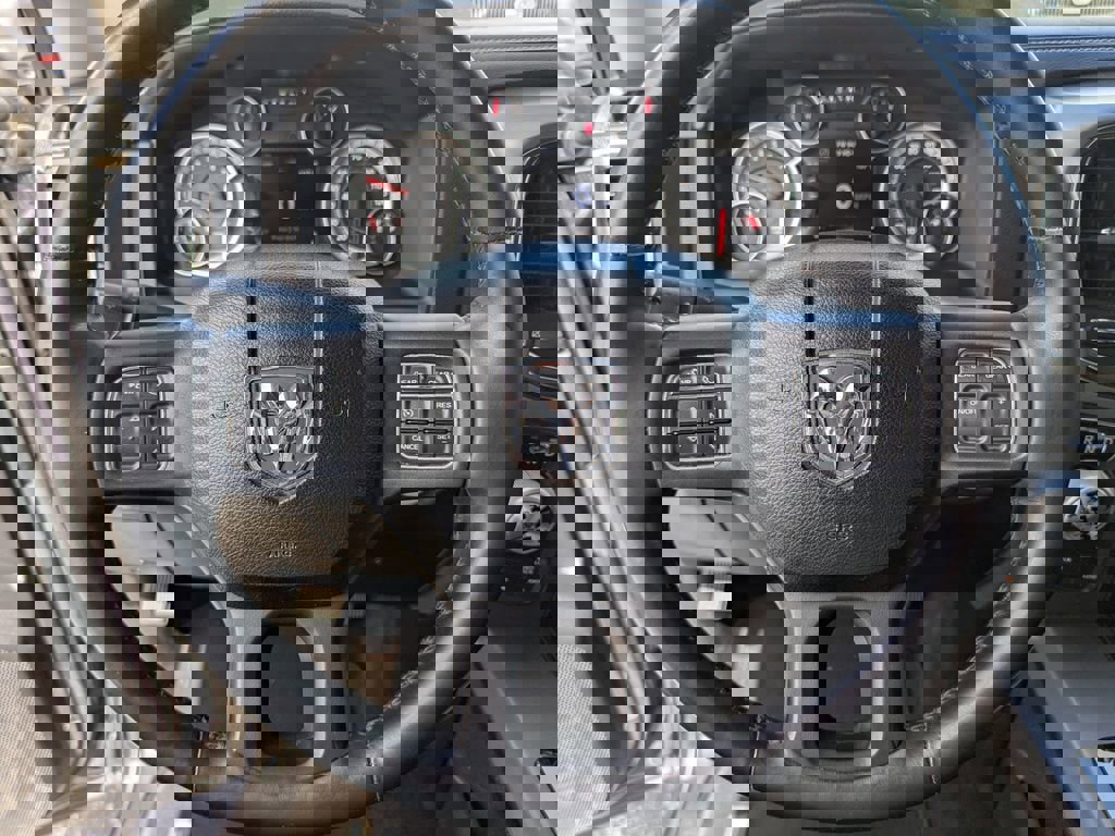 Used 2015 RAM 1500 Sport w/ Convenience Group image 28