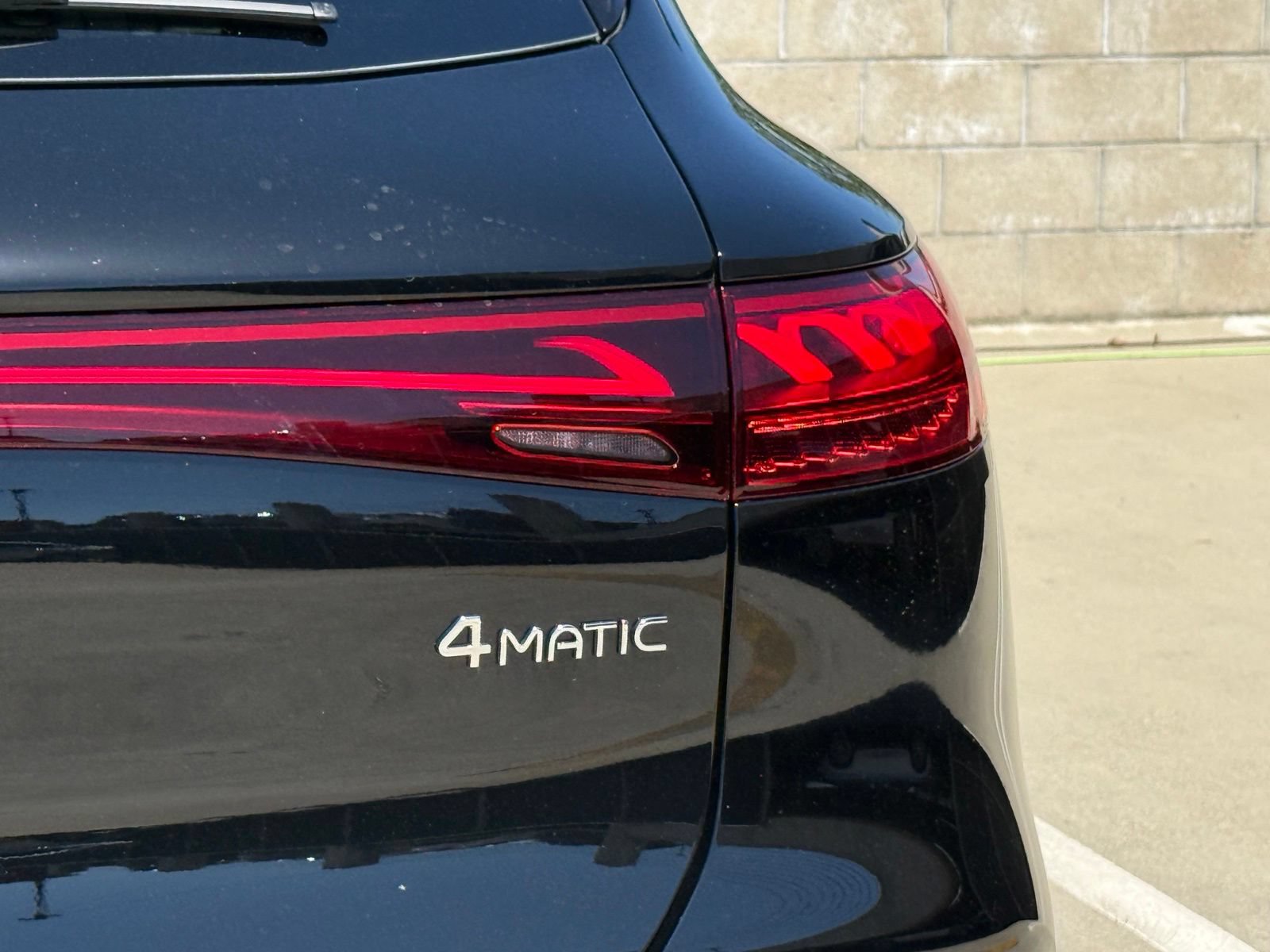 New 2026 Mercedes-Benz EQS 400 4MATIC SUV image 11