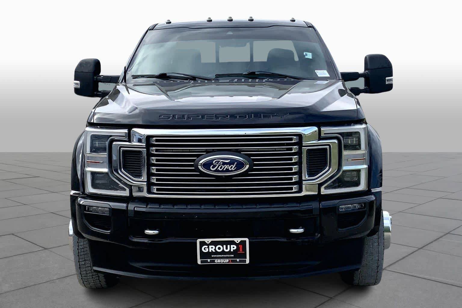 Certified 2022 Ford F450 Platinum w/ FX4 Off-Road Package AWD/4WD image 4