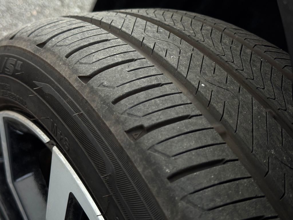 Used 2026 Toyota Prius Plug-In Hybrid w/ Limited Premium Package image 27