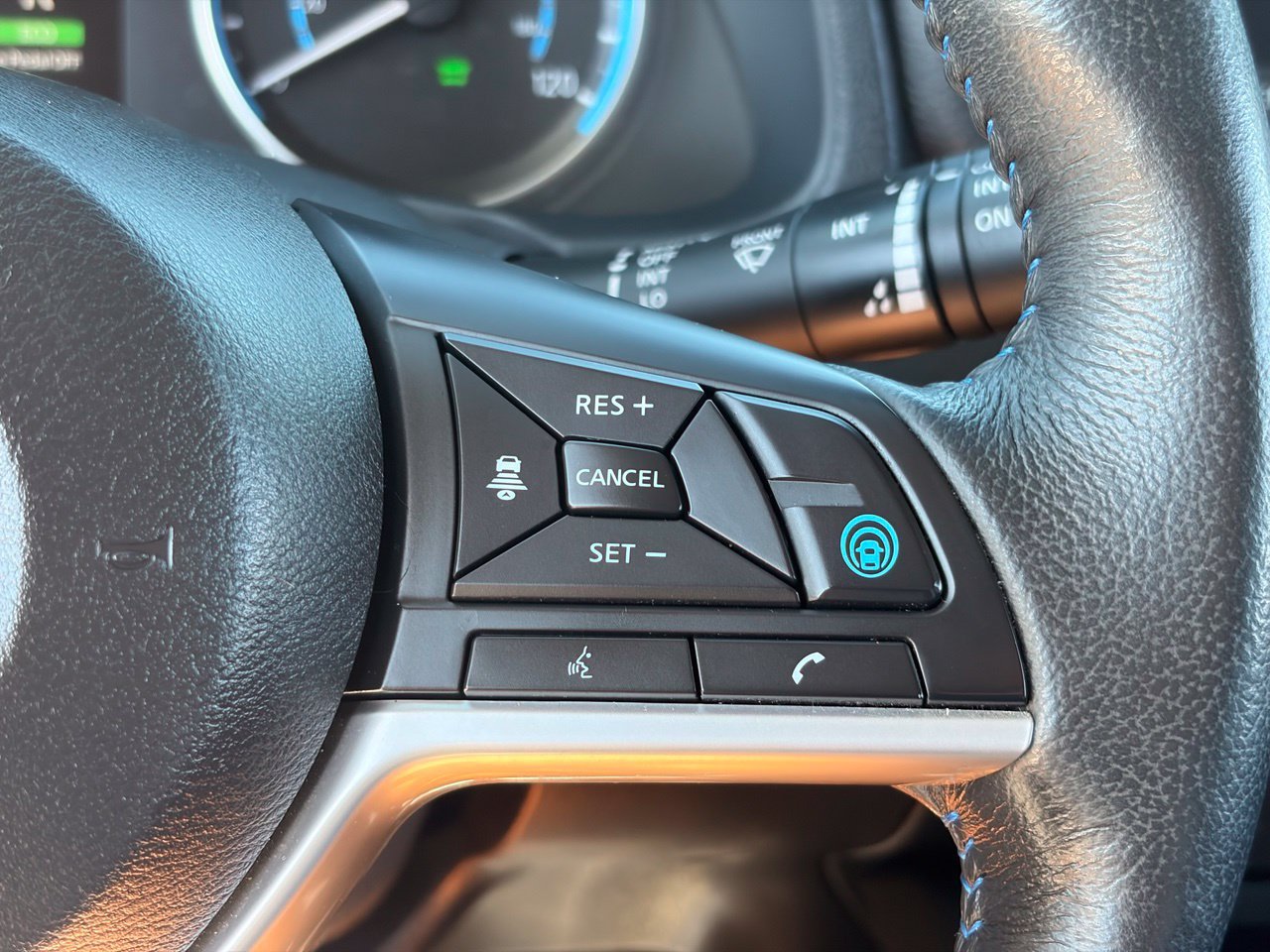 Used 2019 Nissan Leaf SL Plus FWD image 26