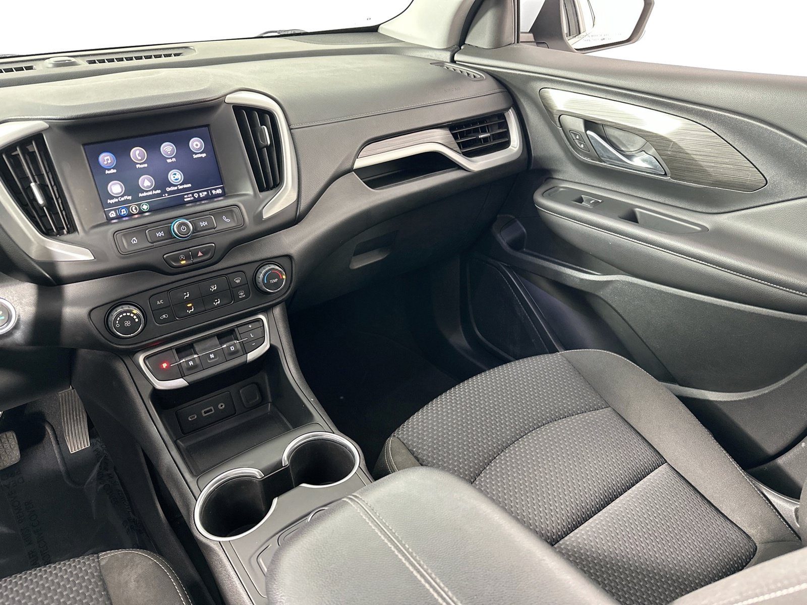 Used 2022 GMC Terrain SLE FWD image 21