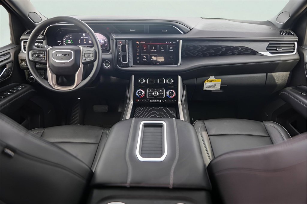 Used 2023 GMC Yukon Denali image 31