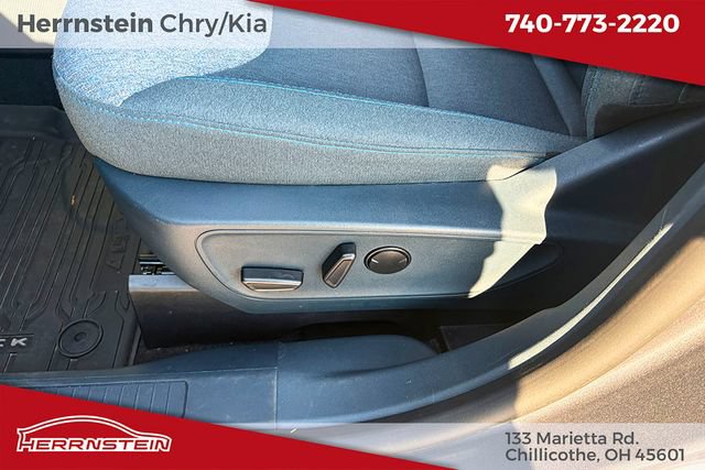 Used 2025 Ford Maverick XLT w/ XLT Luxury Package AWD/4WD image 15