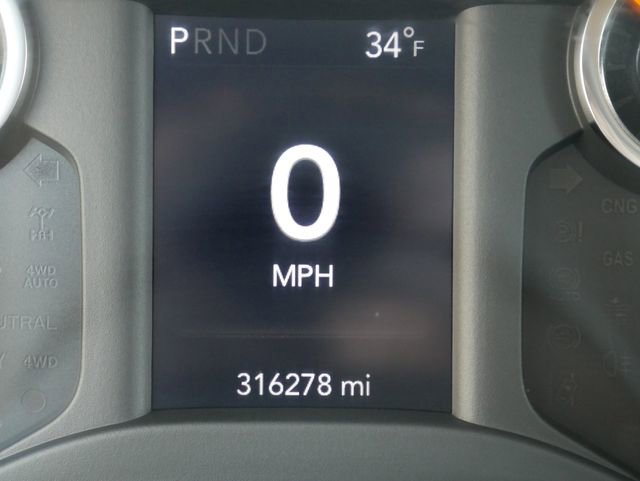 Used 2019 RAM 5500 Tradesman w/ Electrical Accessory Group image 17