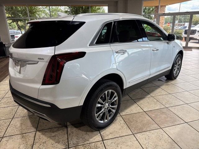 Used 2021 Cadillac XT5 Premium Luxury w/ LPO, Floor Liner Package image 4