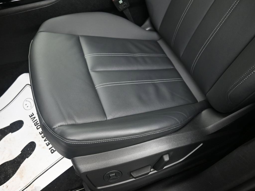 Certified 2025 Audi Q5 Premium Plus w/ Premium Plus image 23