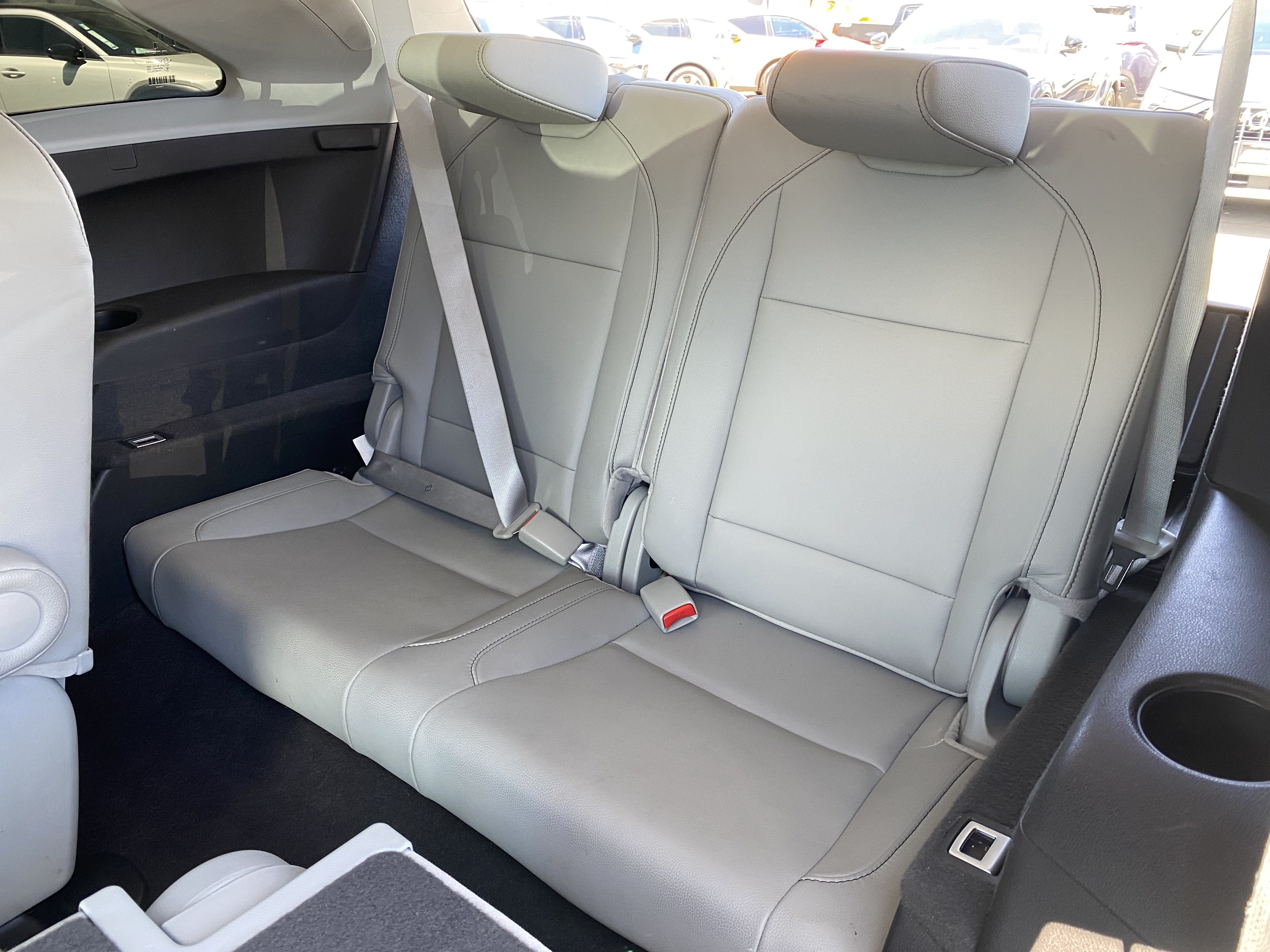 Used 2019 Acura MDX w/ Tech & Entertainment Packag FWD image 17