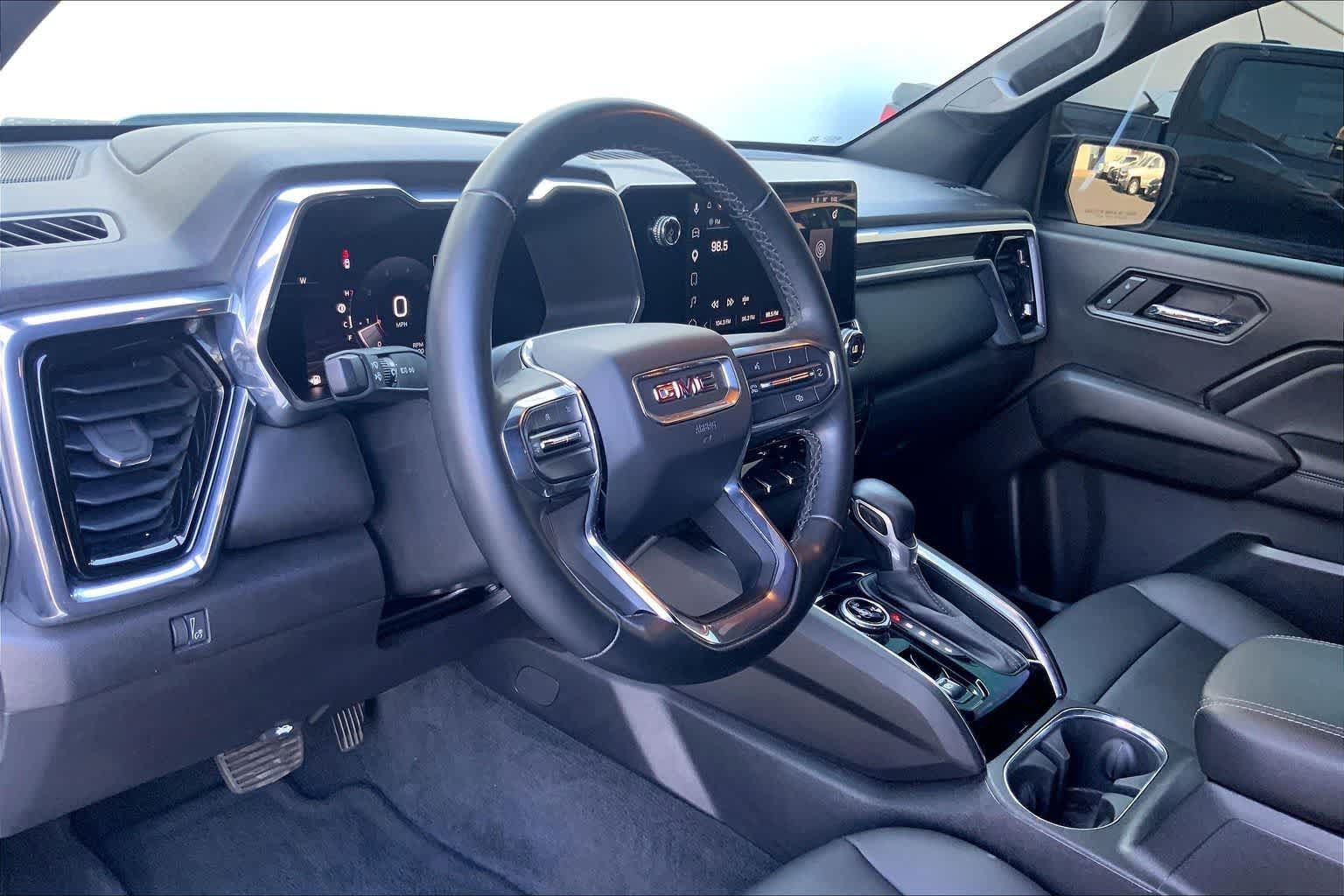 Used 2023 GMC Canyon Elevation w/ Elevation Premium Package AWD/4WD image 2