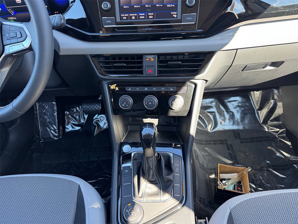 Used 2023 Volkswagen Taos S image 11