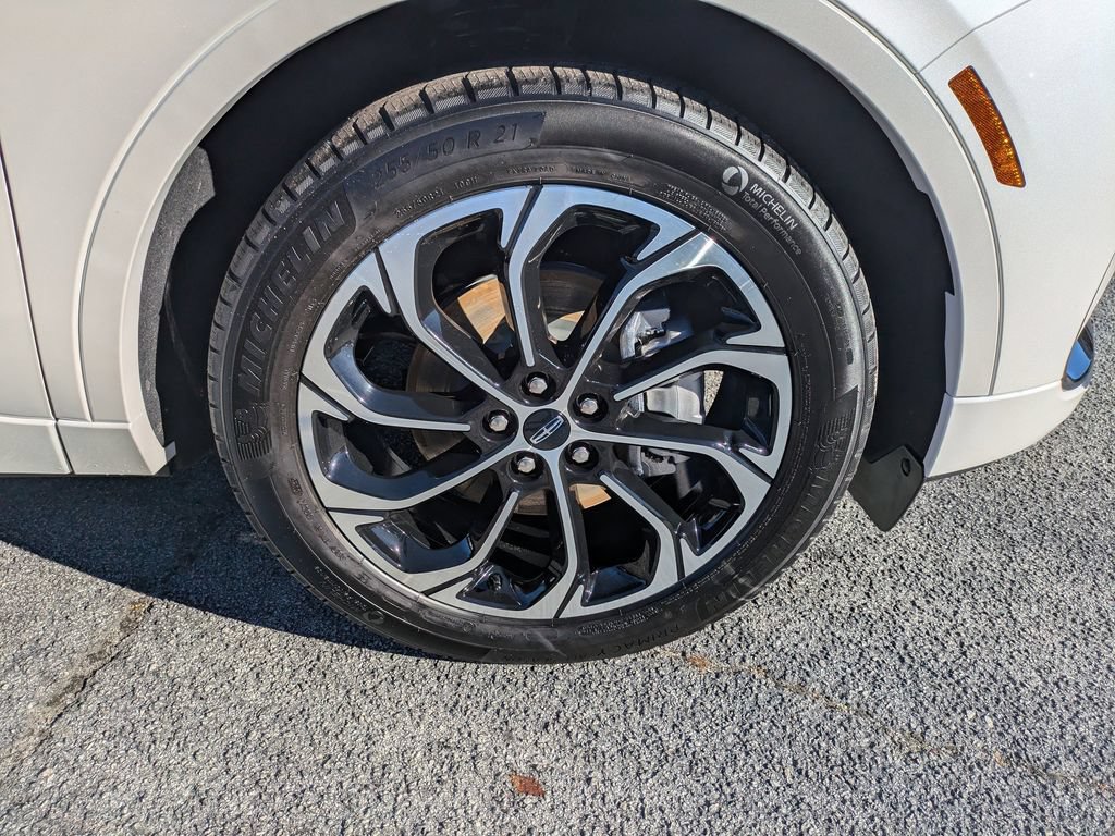 New 2026 Lincoln Nautilus Reserve AWD/4WD image 12