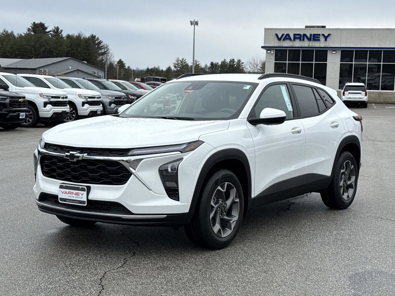 New 2026 Chevrolet Trax LT w/ LPO, Blackout Package image 1