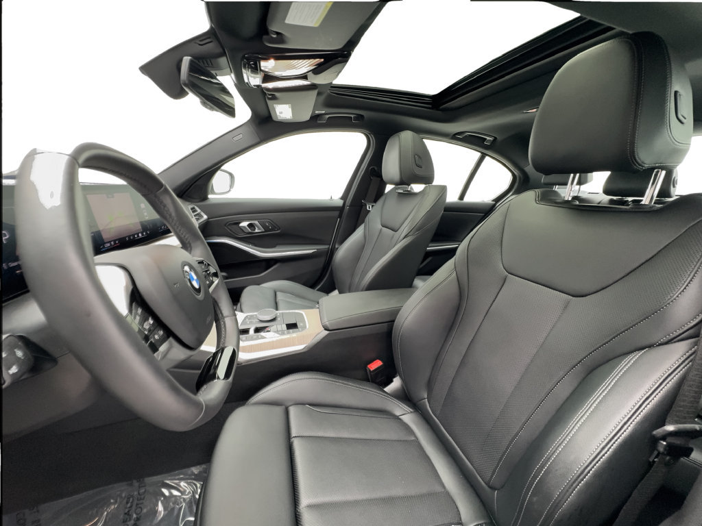 Used 2025 BMW 330i Sedan RWD image 21
