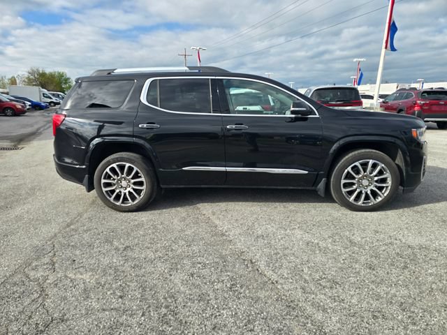 Used 2023 GMC Acadia Denali w/ Trailering Package AWD/4WD image 3