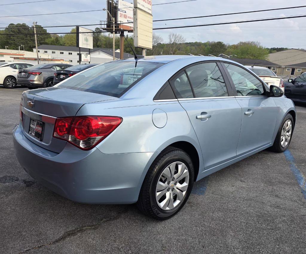 Used 2012 Chevrolet Cruze LS FWD image 7