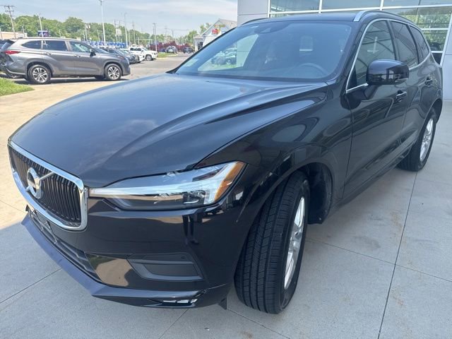 Used 2021 Volvo XC60 T6 Momentum AWD/4WD image 3