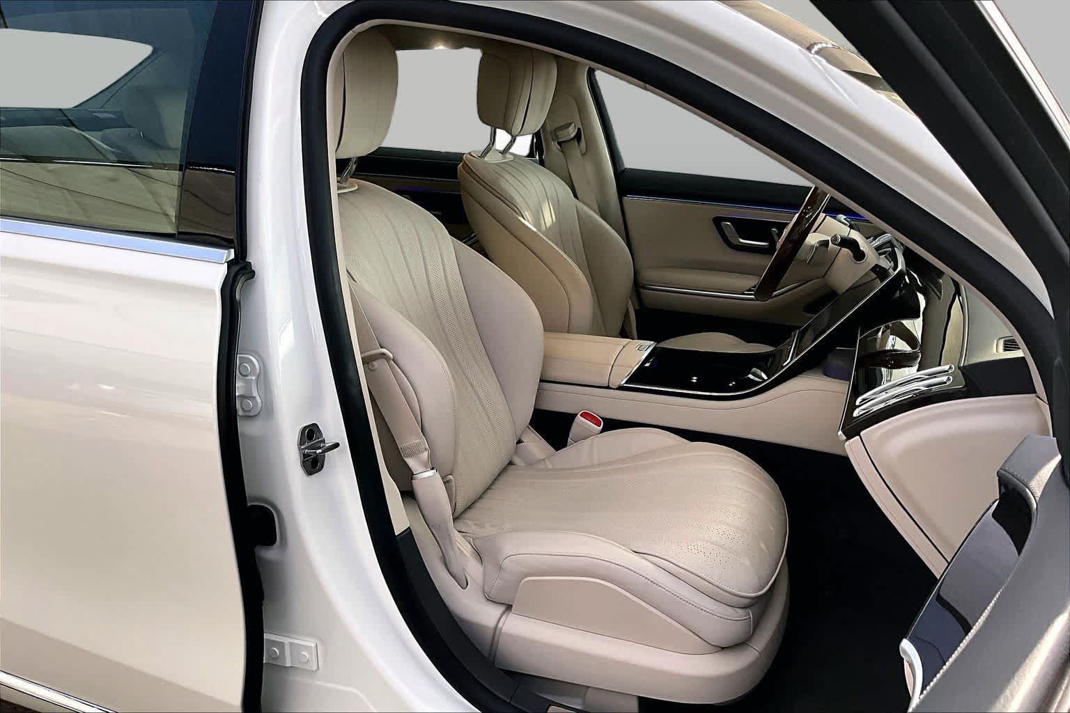 Certified 2022 Mercedes-Benz S 500 4MATIC image 18