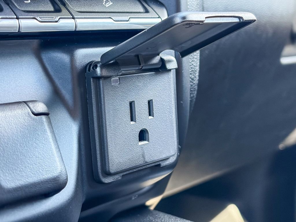 Used 2020 GMC Sierra 1500 AT4 w/ AT4 Premium Package image 32