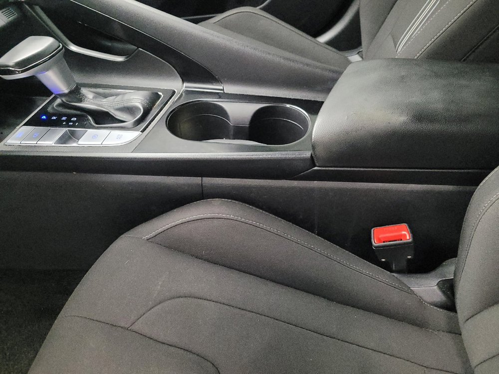 Used 2023 Hyundai Elantra SEL w/ Convenience Package FWD image 26