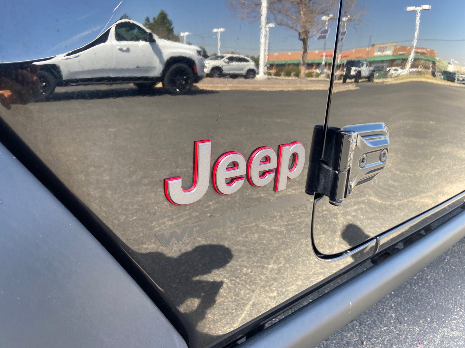 Used 2024 Jeep Wrangler Unlimited Rubicon AWD/4WD image 23