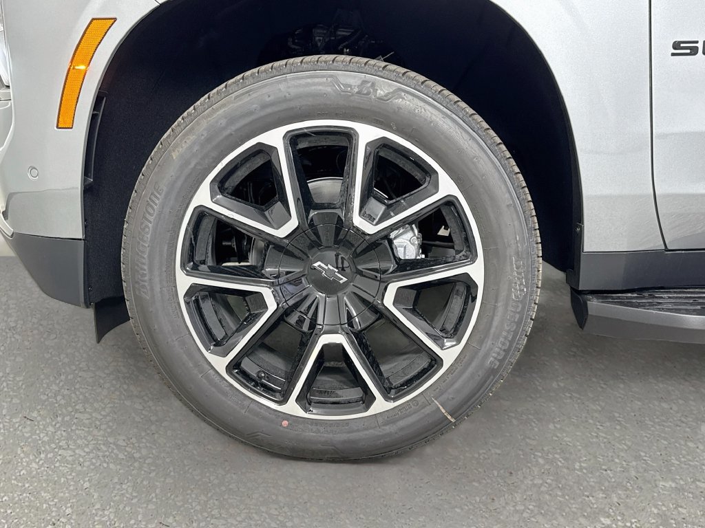 New 2026 Chevrolet Suburban RST w/ Comfort Package RWD image 34