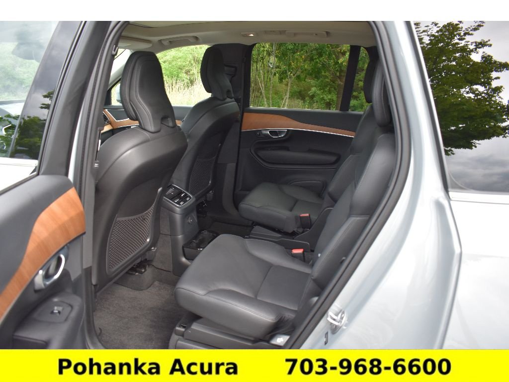 Used 2024 Volvo XC90 T8 Plus AWD/4WD image 29