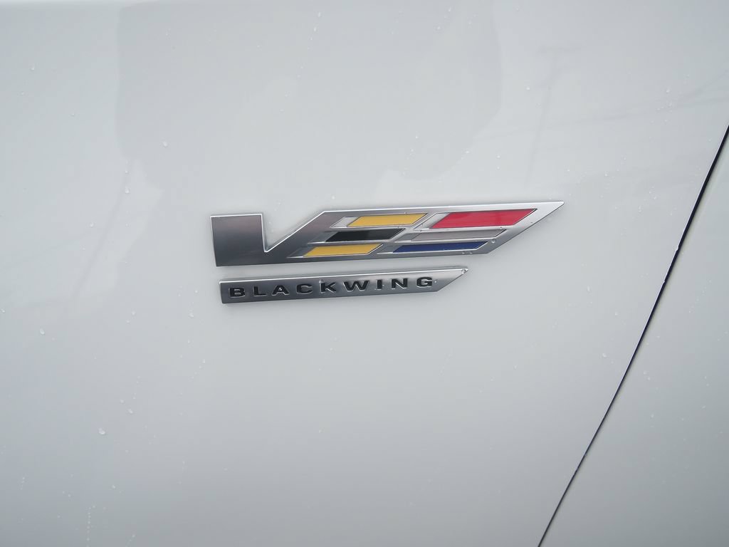 Used 2024 Cadillac CT5 V Blackwing w/ Carbon Fiber Package 2 RWD image 4