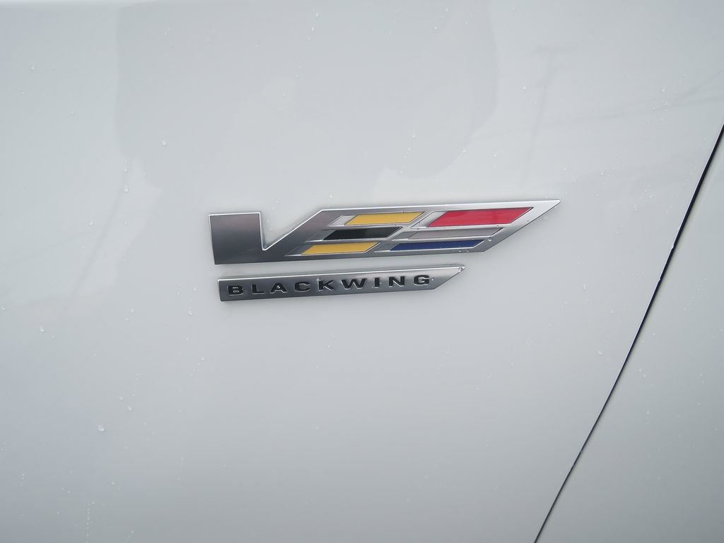 Used 2024 Cadillac CT5 V Blackwing w/ Carbon Fiber Package 2 RWD image 4