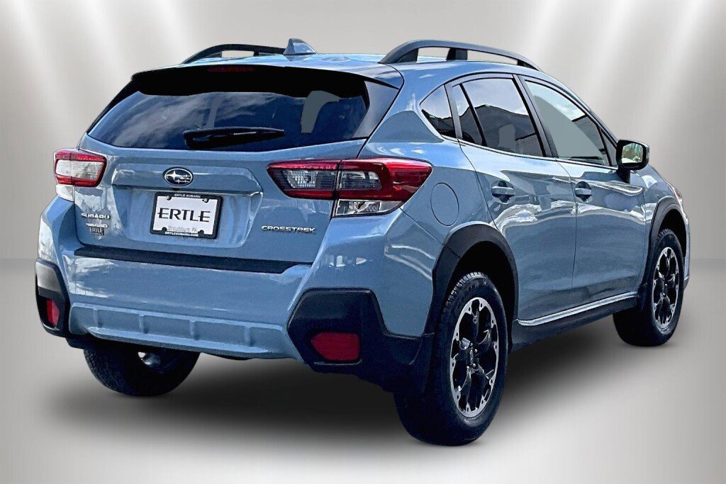 Used 2022 Subaru Crosstrek 2.0i Premium AWD/4WD image 5